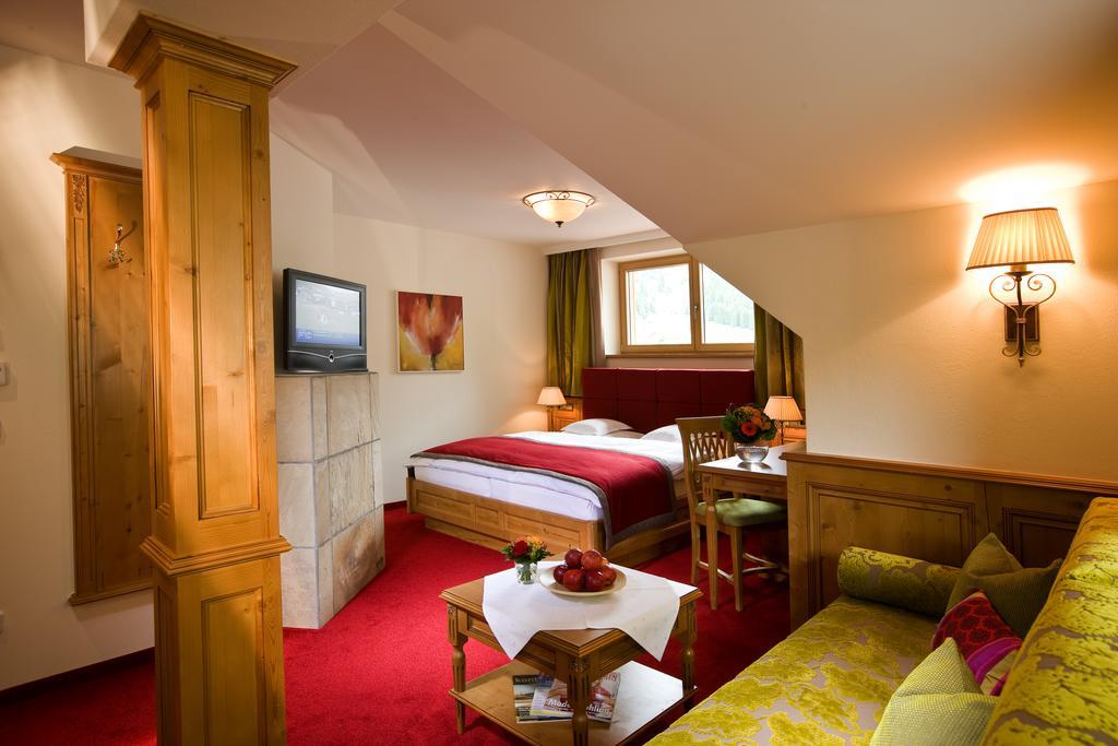 Hotel Auenhof Lech am Arlberg Dış mekan fotoğraf