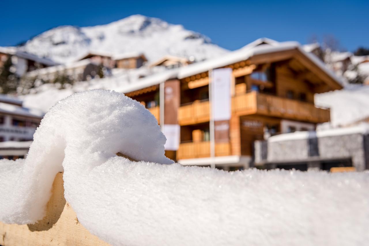 Hotel Auenhof Lech am Arlberg Oda fotoğraf